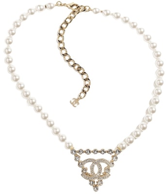 (Women) CHANEL Gold Double C Triangle Pearl Necklace for Women. ABA532-B10512-NN117 Order (Women) CHANEL Gold Double C Triangle Pearl Necklace for Women. ABA532-B10512-NN117