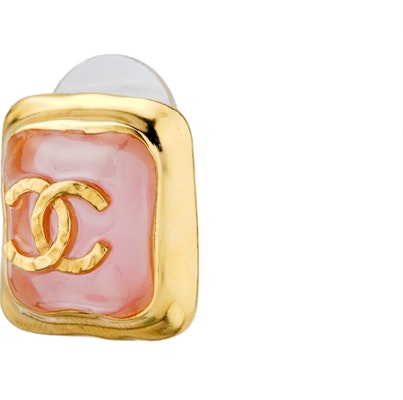 (Women) CHANEL Gold Metallic Fashion Statement Earrings for Women. ABA138B09967NM123 Lookbook (Women) CHANEL Gold Metallic Fashion Statement Earrings for Women. ABA138B09967NM123