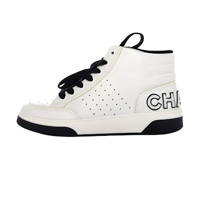 (W) Chanel High-Top Lace-Up 'Signature Logo White'