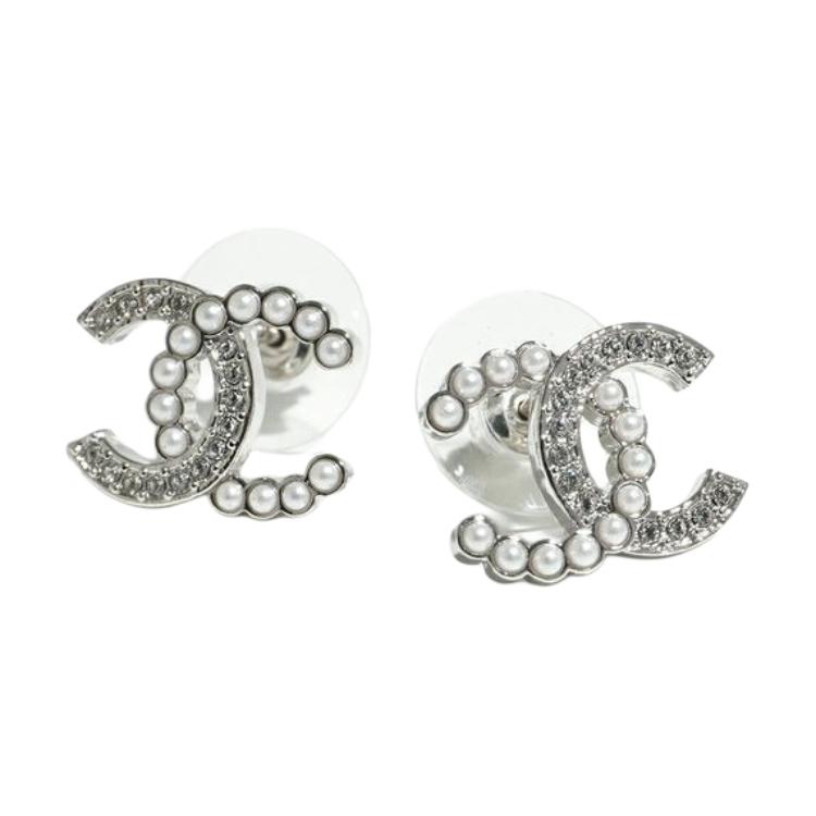(Women) CHANEL Irregular Shape Logo Metal Earrings for Women - Silver. ABD478-B16782-NY391