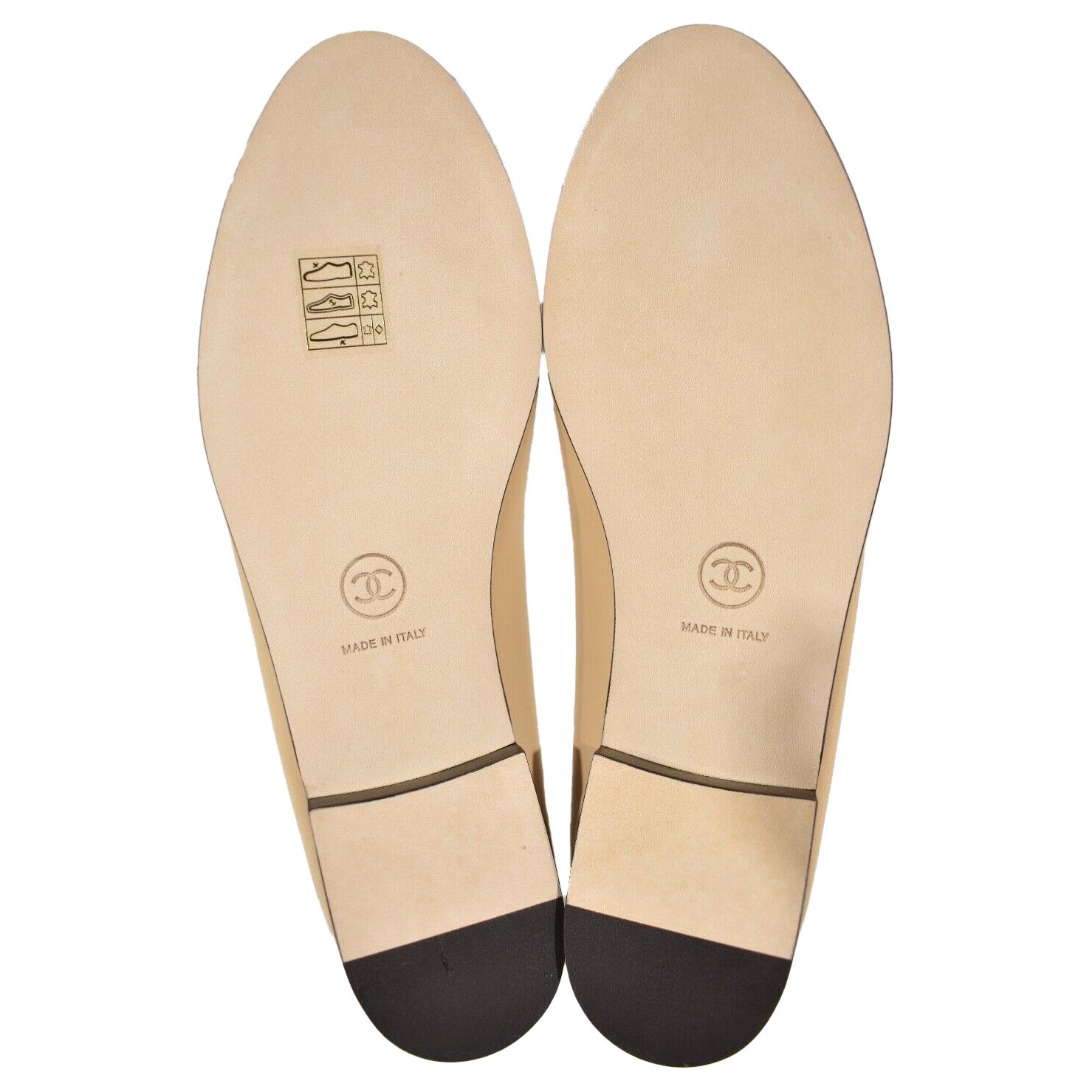 Shop (W) シャネル ラムスキン バレエシューズ ベージュ/黒 G02819-X01000-C0204