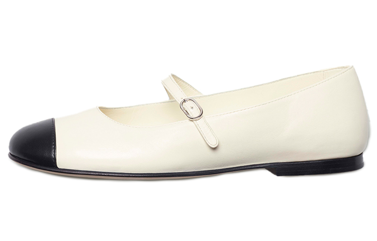 (W) Chanel Lambskin Flats 'Ivory White'