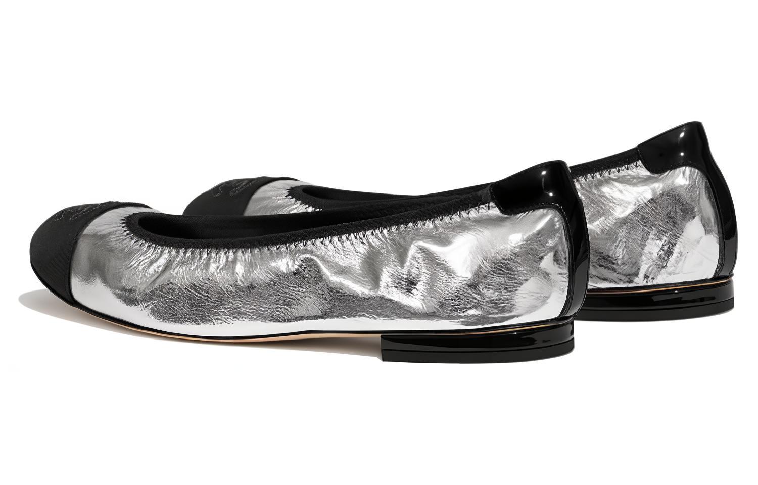 (W) Chanel Lambskin Flats 'Silver' 圖 4