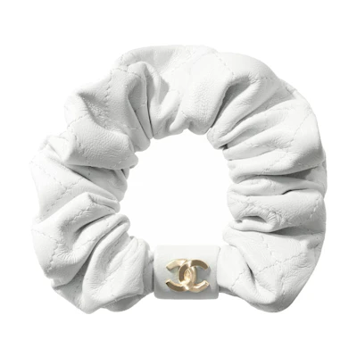 (Women) CHANEL Lambskin Scrunchie White Large Metal Accent for Women. AA7926-B06980-10601