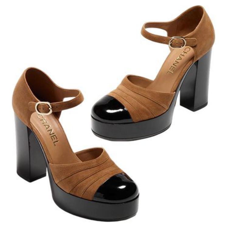 Shop (Women) Chanel Leather Buckle Block Heel 'Light Brown' G39972-Y56490-K5742