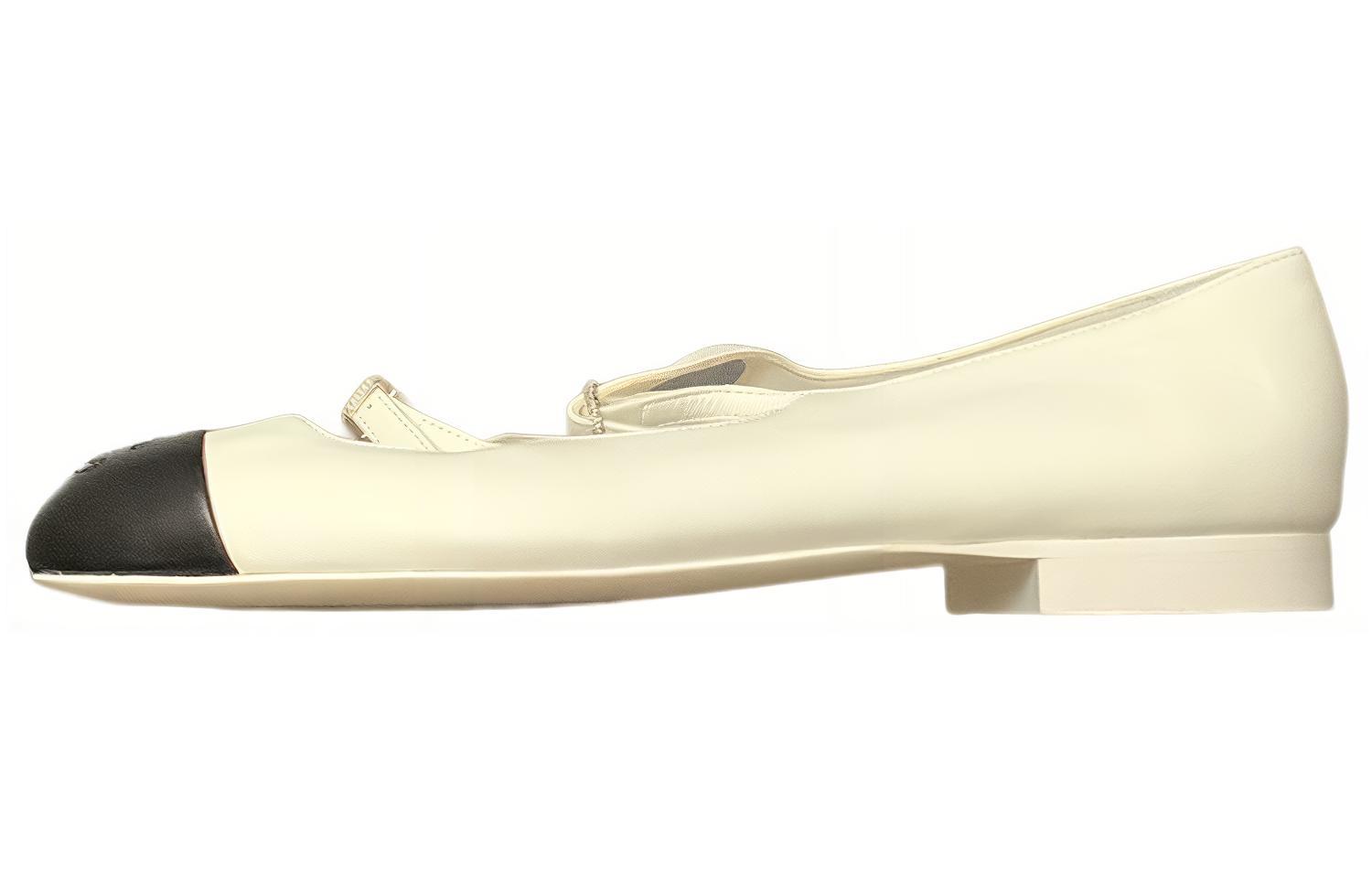 (Women) Chanel Leather Cap-Toe Buckle Low-Top 'Black and White' G39514-Y56416-K5471