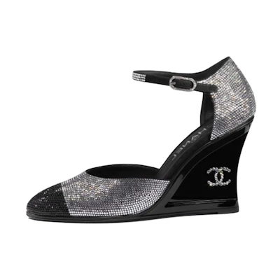 (W) Chanel Leather High Heel 'Black' 'Classic CMFT Wedge'