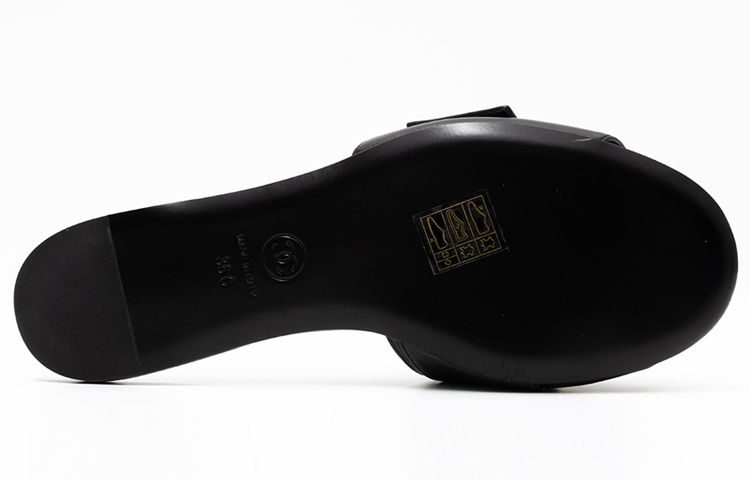 (W) Chanel Leather Logo Crystal Pearl Slide 'Black' 圖 5