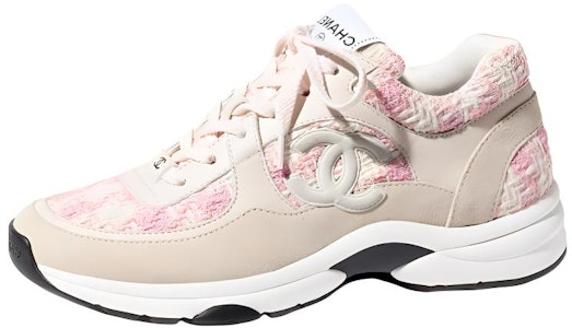 CHANEL香奈兒 皮革 徽章 繫帶 低筒 運動休閒鞋 女款 粉米色 Buy CHANEL香奈兒 皮革 徽章 繫帶 低筒 運動休閒鞋 女款 粉米色