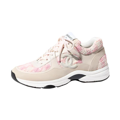 (W) Chanel Leather Logo Lace-Up Low Top 'Pink Beige'
