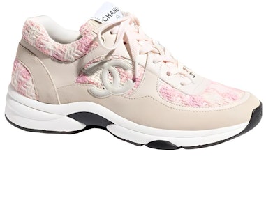 CHANEL香奈兒 皮革 徽章 繫帶 低筒 運動休閒鞋 女款 粉米色 Order CHANEL香奈兒 皮革 徽章 繫帶 低筒 運動休閒鞋 女款 粉米色