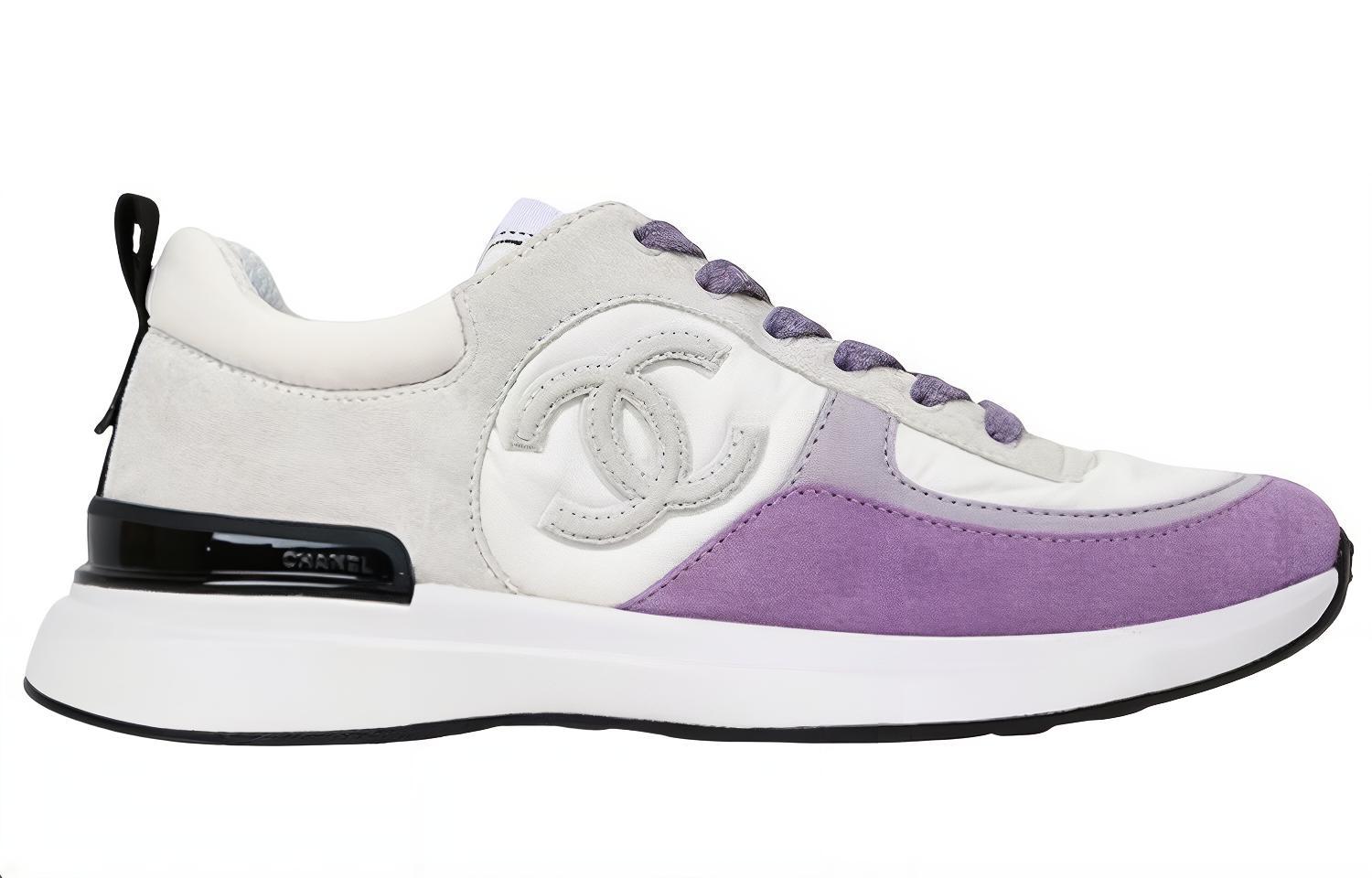 (W) Chanel Leather Logo Low-Top Sneaker 'Grey Purple' 圖 2