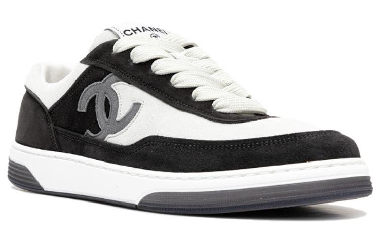 Lookbook (W) Zapatillas de Moda Chanel Cuero Negro y Blanco Low-Top '23P'. G39978-X56979-K5843