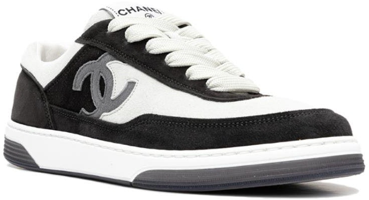 (Women) Chanel Leather Low-Top Black and White '23P Fashion Sneaker' G39978-X56979-K5843 Lookbook (Women) Chanel Leather Low-Top Black and White '23P Fashion Sneaker' G39978-X56979-K5843