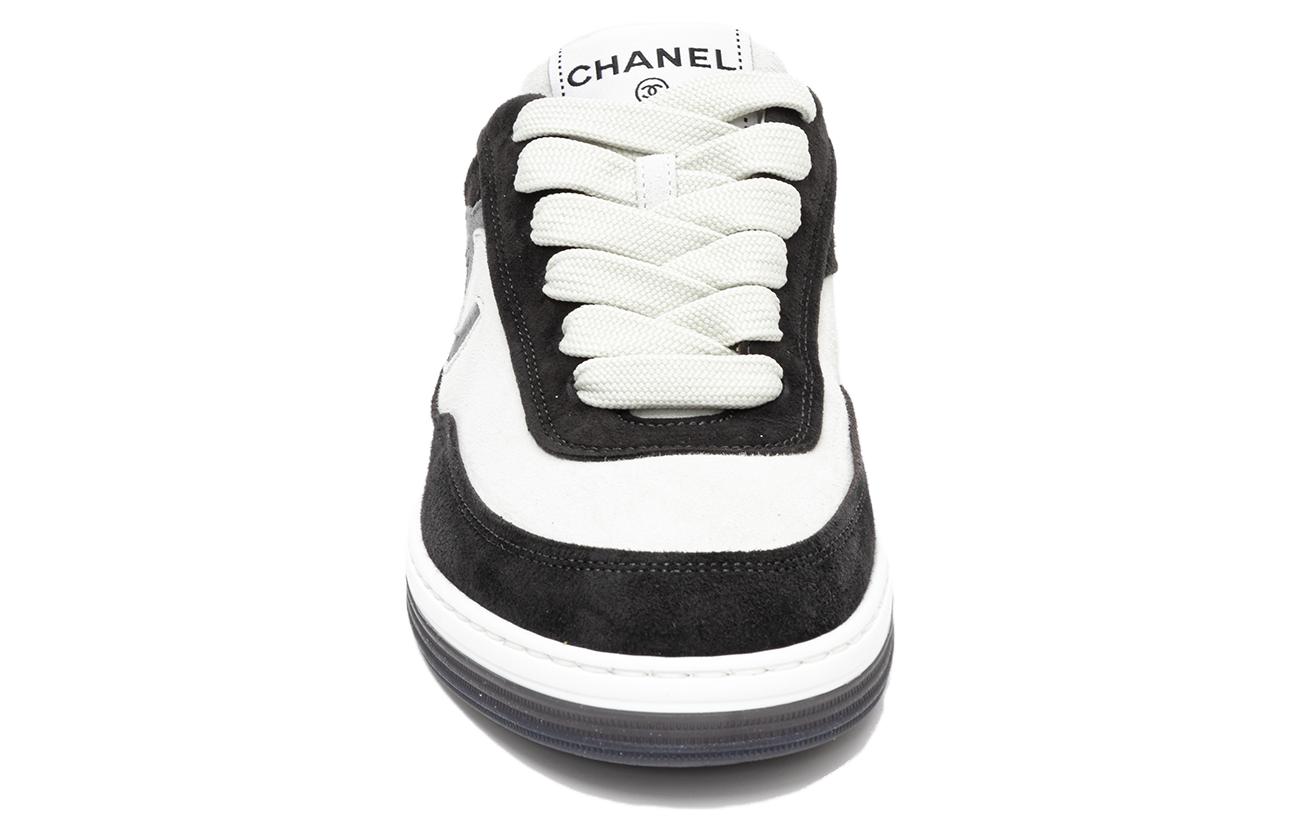 Shop (W) Zapatillas de Moda Chanel Cuero Negro y Blanco Low-Top '23P'. G39978-X56979-K5843