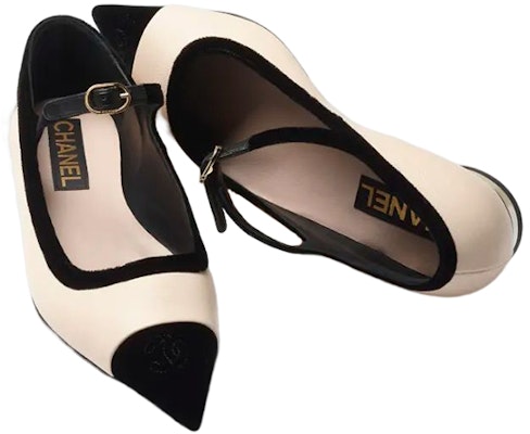 香奈兒皮革低幫尖頭平底鞋女款淡米色 Lookbook 香奈兒皮革低幫尖頭平底鞋女款淡米色