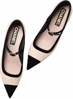 Shop (W) Chanel Kasut Rata Kulit Low-Top 'Beige Muda' G39604-Y56199-K5195