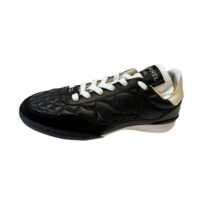 (W) Chanel Leather Low-Top Sneaker 'Black Fashion Round Toe'