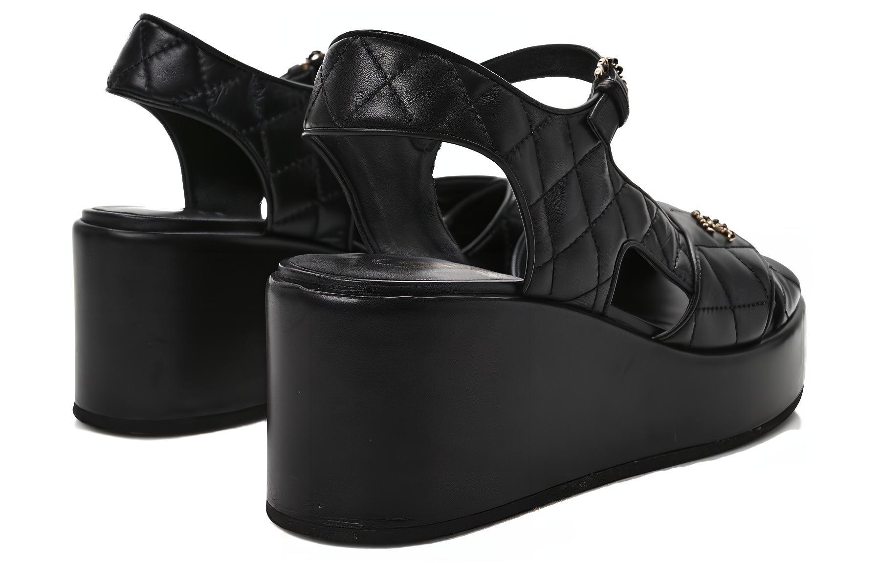 Lookbook (W) 샤넬 가죽 오픈토 버클 블랙 '패션 샌들 슬라이드' G39918-X01000-94305