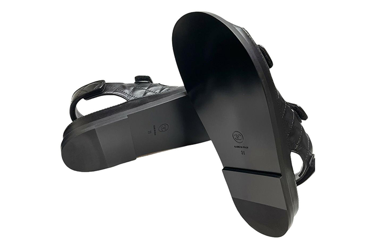 Purchase (W) Sandal Kulit Chanel 'Hitam Modis Kasual' G31848-X01000-94305