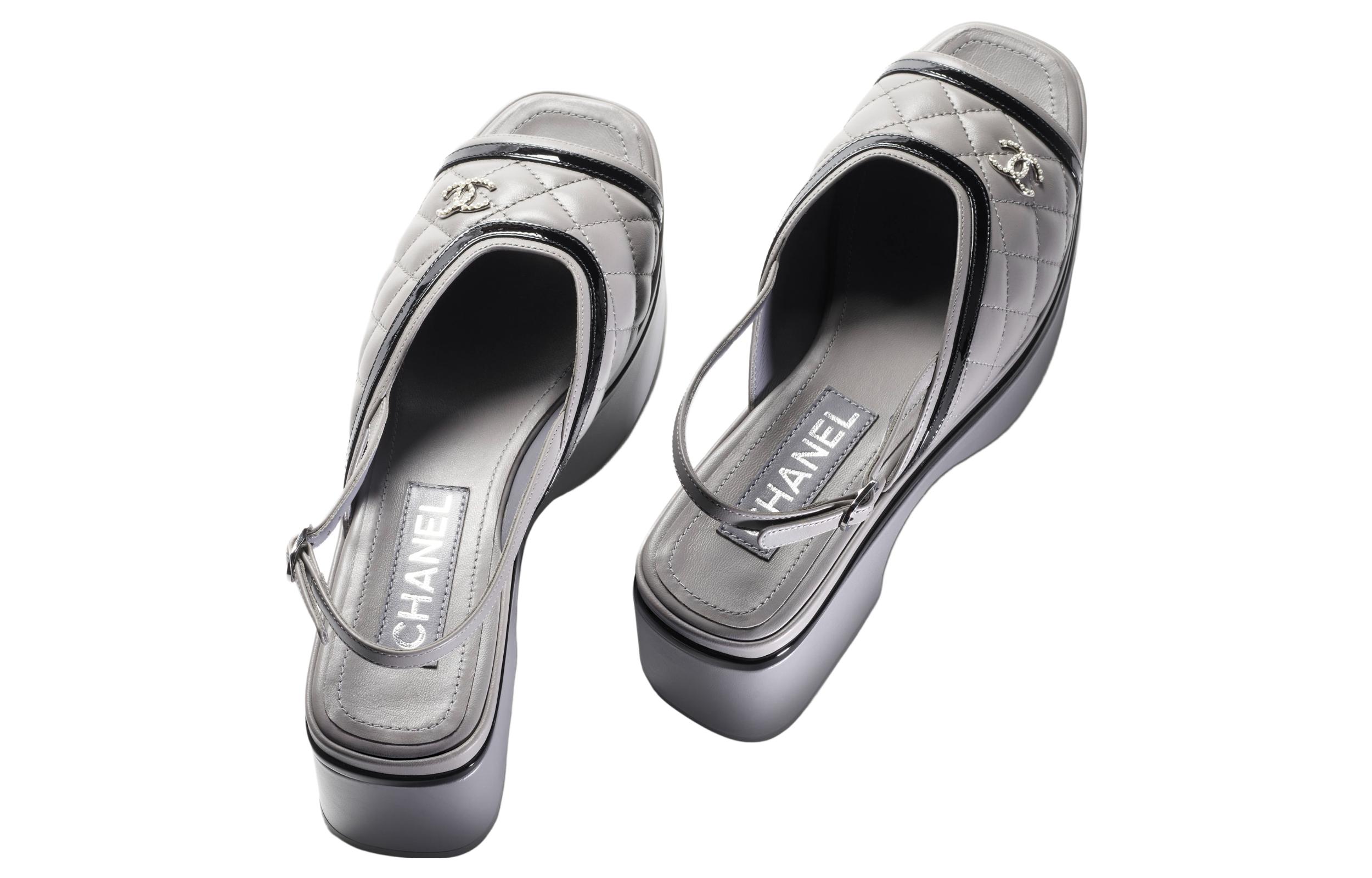 (W) Chanel Leather Sandals 'Simplistic Fashion Grey' 圖 4