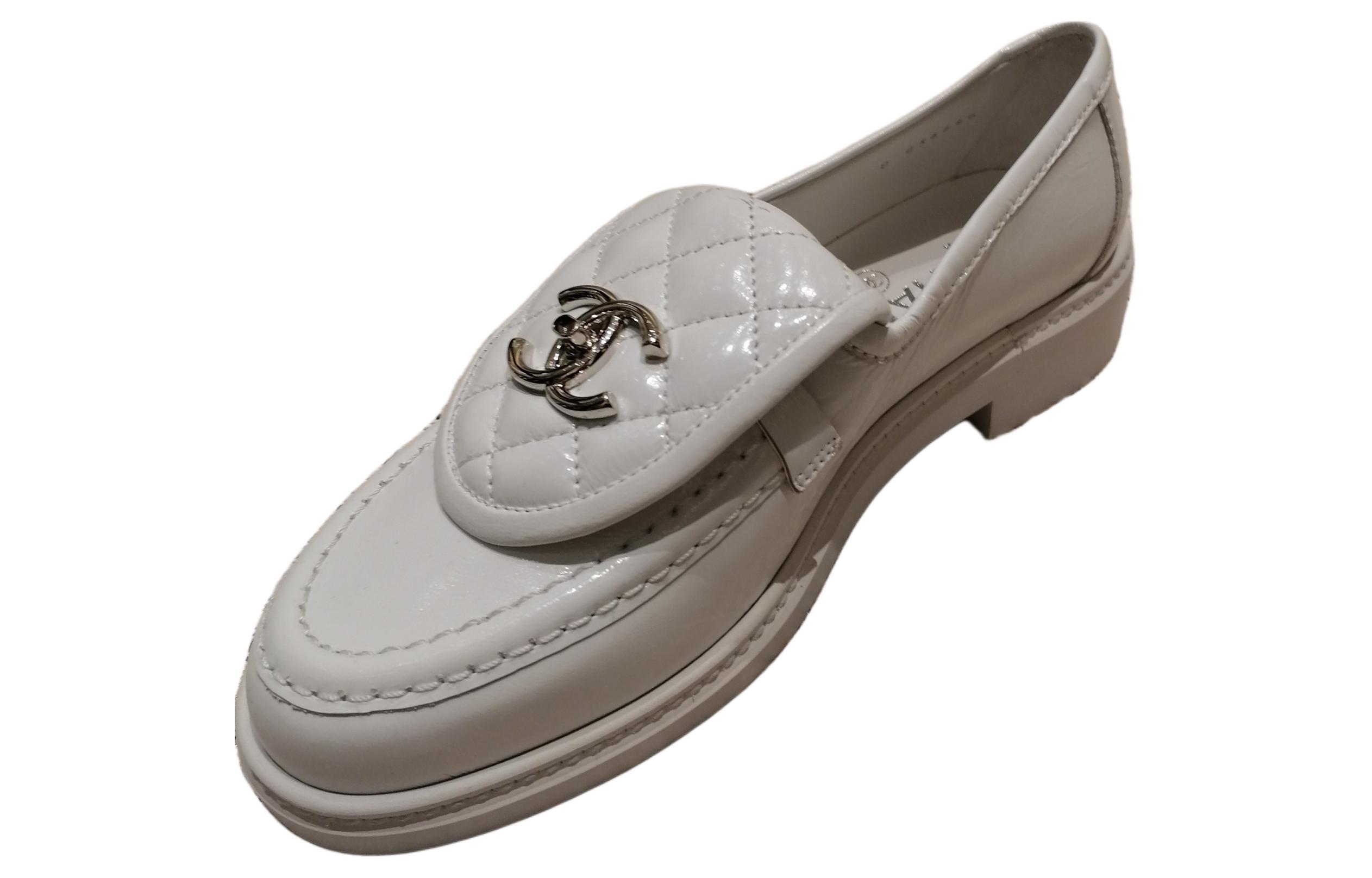 (Women) Chanel Leather Slip-On 'White Fashion' G36646-X56838-0Q809
