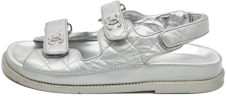 (W) シャネル レザー ベルクロ サンダル (シルバー) G35927-X56884-0S304 Buy (W) シャネル レザー ベルクロ サンダル (シルバー) G35927-X56884-0S304