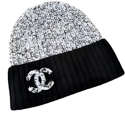 (Women) CHANEL Logo Design Gray Cashmere Knit Beanie. AAA148B16971NZ054 Lookbook (Women) CHANEL Logo Design Gray Cashmere Knit Beanie. AAA148B16971NZ054
