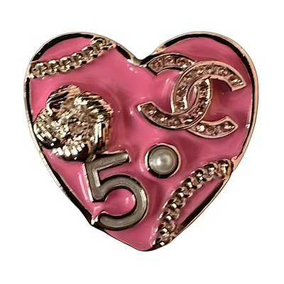 (Women) CHANEL Logo Metal Pin Brooch Pink for Women. ABD355-B16656-NY262
