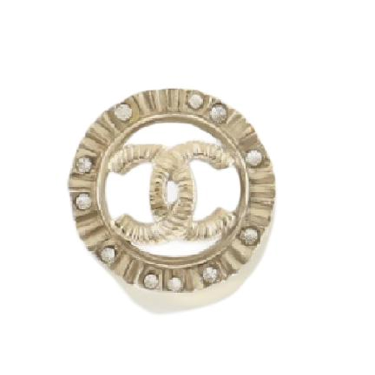 (Women) CHANEL Logo Metallic Gold Earrings for Women - Gold. ABD335B16228 圖 4