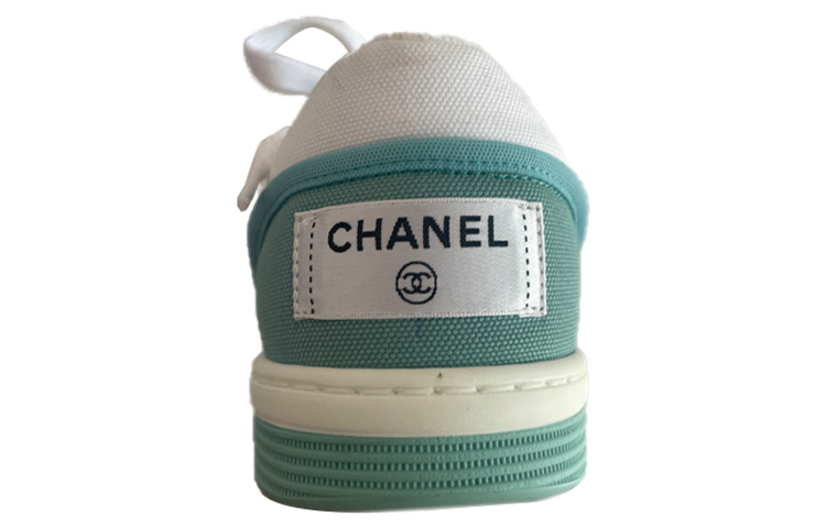 Lookbook (W) Chanel Zapatillas Bajas con Cordones 'Fashion Green' G37488-X56157-K2832