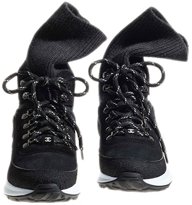(W) Chanel Sepatu Sneaker Rendah 'Black Suede Calfskin dan Knit' G38497-Y55617-K3538 Lookbook (W) Chanel Sepatu Sneaker Rendah 'Black Suede Calfskin dan Knit' G38497-Y55617-K3538