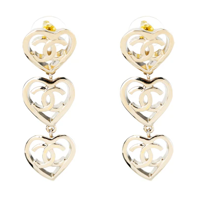 (Women) CHANEL Luxury Heart Design Metal Earrings for Women. AB7891-B07713-NG966