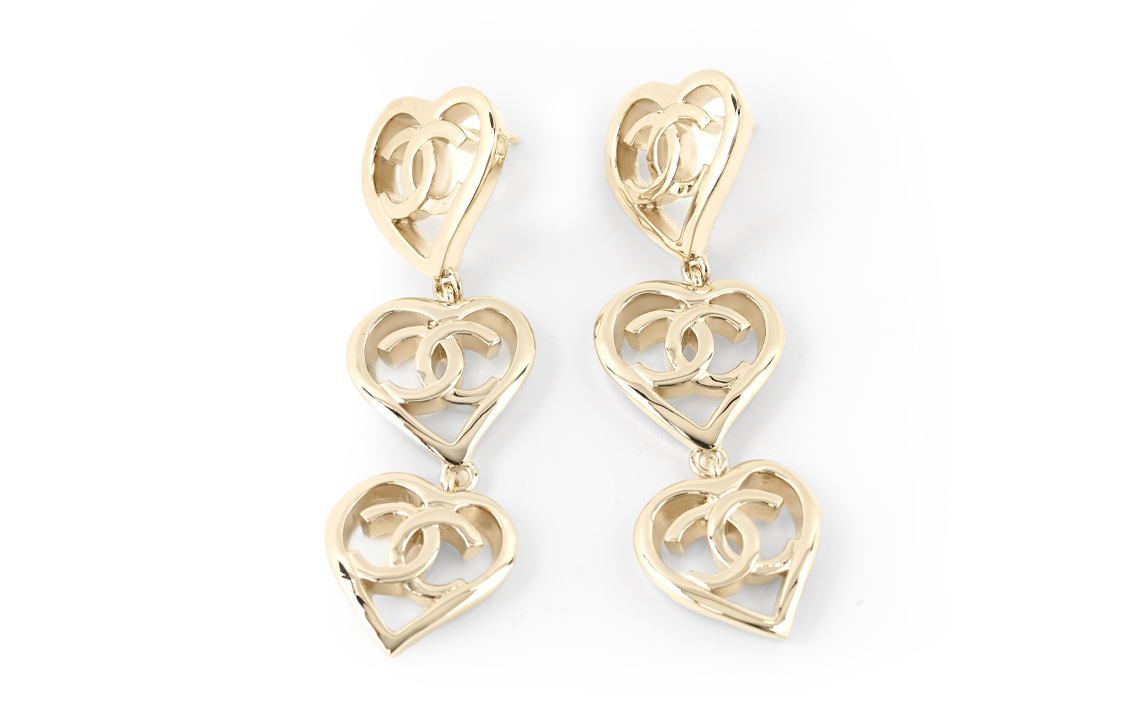(Women) CHANEL Luxury Heart Design Metal Earrings for Women. AB7891-B07713-NG966 圖 2