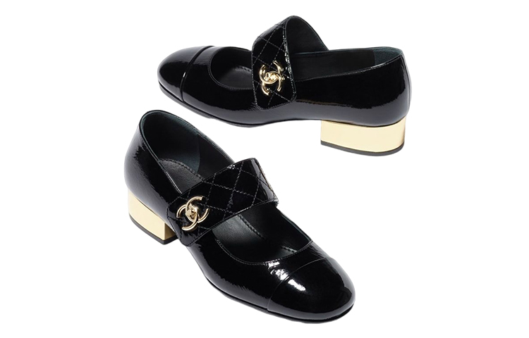 Lookbook (W) 샤넬 로고 버클 블랙 에나멜 메리제인 G39732-X56929-94305