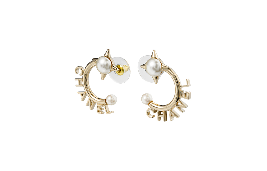(Women) CHANEL Metal Earrings with Glass Pearl for Women. AB6433-B06138-NC869