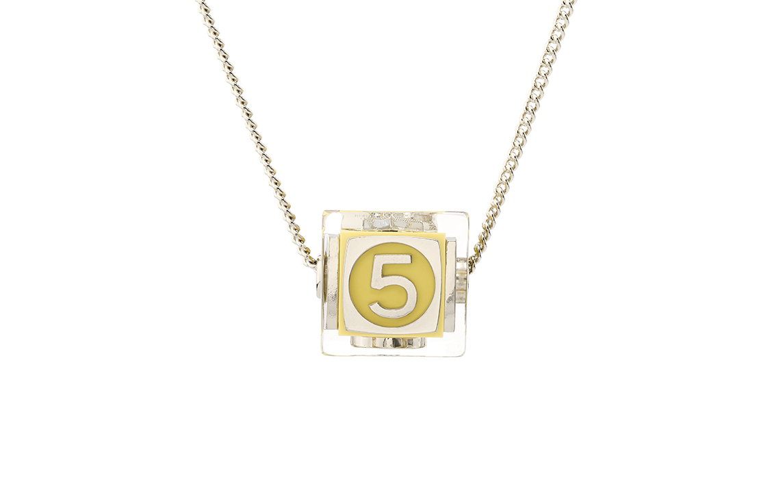 (Women) CHANEL Metallic Rhinestone Classic Double C Pendant Necklace Gold Women AB8437-B08289-NI301 圖 3