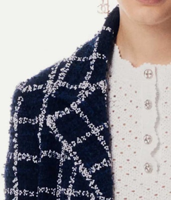 (Women) CHANEL Navy Blue Checkered Single-Breasted Long Sleeve Jacket SS24. P76721-V68782-NU898 Shop (Women) CHANEL Navy Blue Checkered Single-Breasted Long Sleeve Jacket SS24. P76721-V68782-NU898