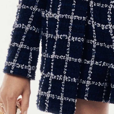 (Women) CHANEL Navy Blue Checkered Single-Breasted Long Sleeve Jacket SS24. P76721-V68782-NU898 Sizing (Women) CHANEL Navy Blue Checkered Single-Breasted Long Sleeve Jacket SS24. P76721-V68782-NU898
