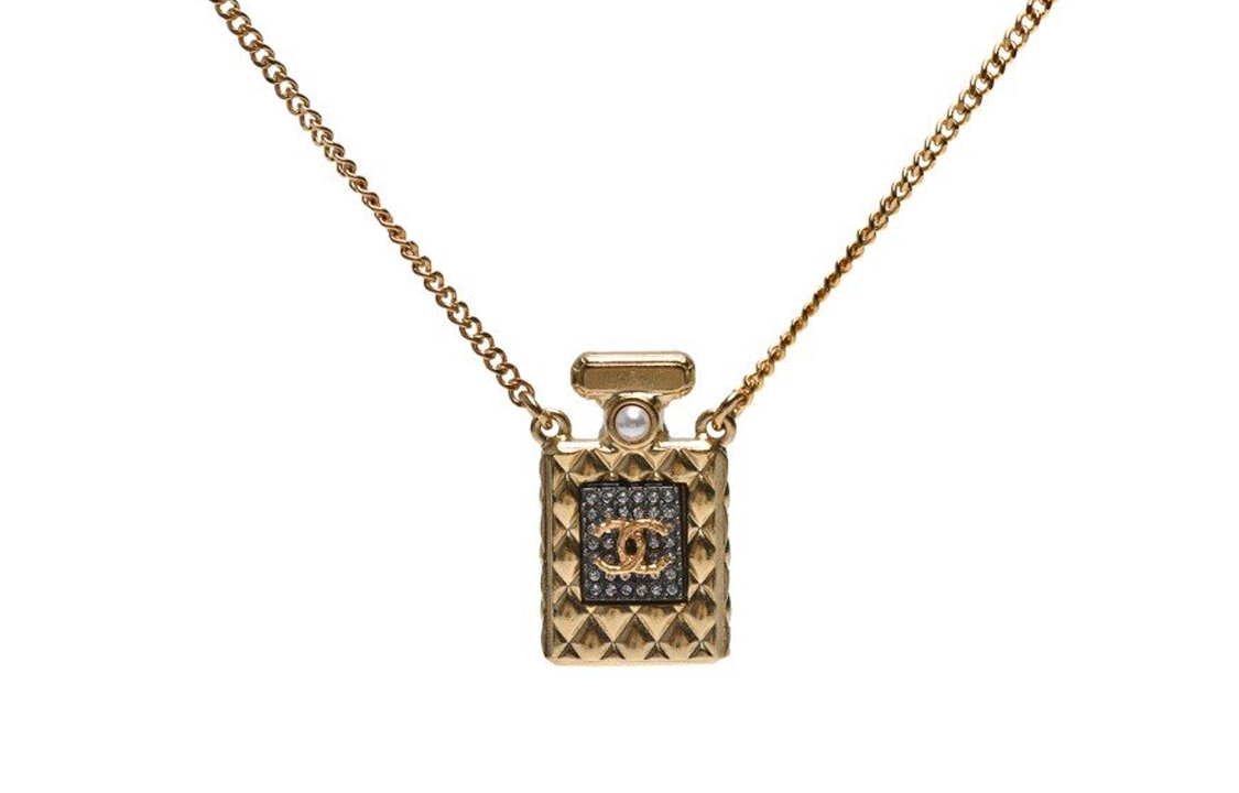 (Women) CHANEL No. 5 Perfume Bottle Pendant Necklace for Women with Rhinestones. AB4392-B03667-N8202 圖 2