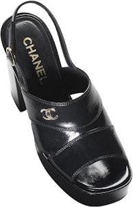 CHANEL 香奈兒 漆皮 百搭簡約 一字帶涼鞋 10.5公分 女款 黑色 Shop CHANEL 香奈兒 漆皮 百搭簡約 一字帶涼鞋 10.5公分 女款 黑色