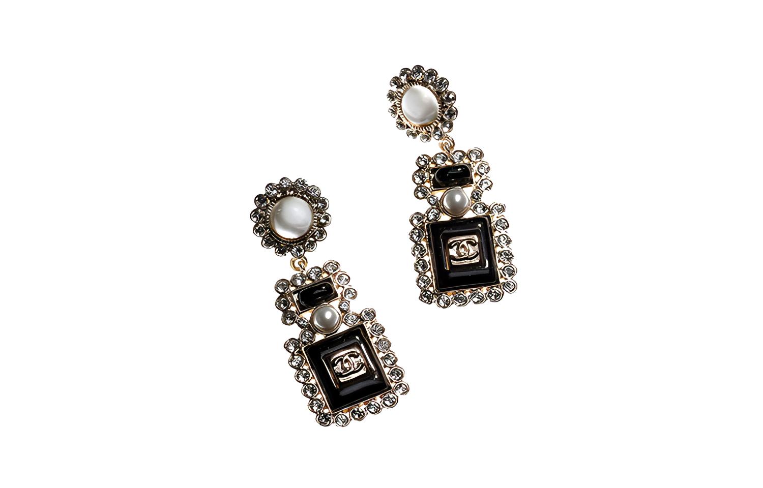 (Women) CHANEL Pearl Rhinestone Perfume Bottle Earrings Black Fashion. AB7215-B06942-NF760