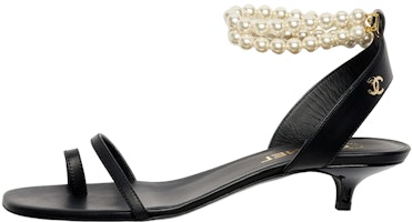 (Women) Chanel Pearl Sandals 'Calfskin Black' G39600-X56756-94305 (Women) Chanel Pearl Sandals 'Calfskin Black' G39600-X56756-94305