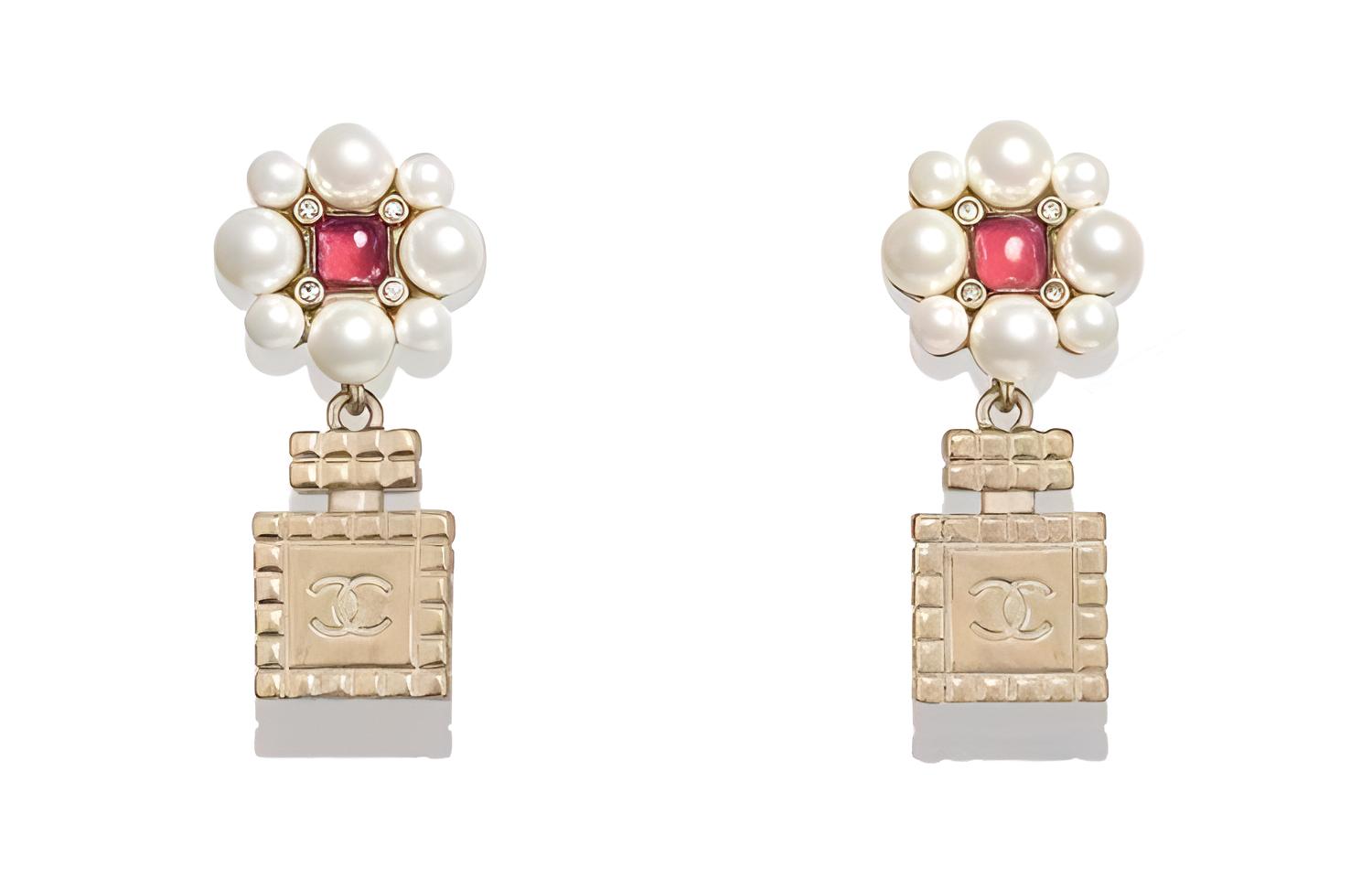 (Women) CHANEL Perfume Bottle Pendant Red Crystal Pearl Earrings Gold . AB5934-B05185-NB604