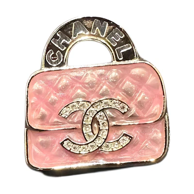 (Women) CHANEL Pink Resin Brooch with Logo Decoration for Women. ABD441B16654NY256