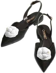 CHANEL香奈兒 聚酯纖維 尖頭 套腳 平底 時尚涼拖 女款 黑色 Lookbook CHANEL香奈兒 聚酯纖維 尖頭 套腳 平底 時尚涼拖 女款 黑色