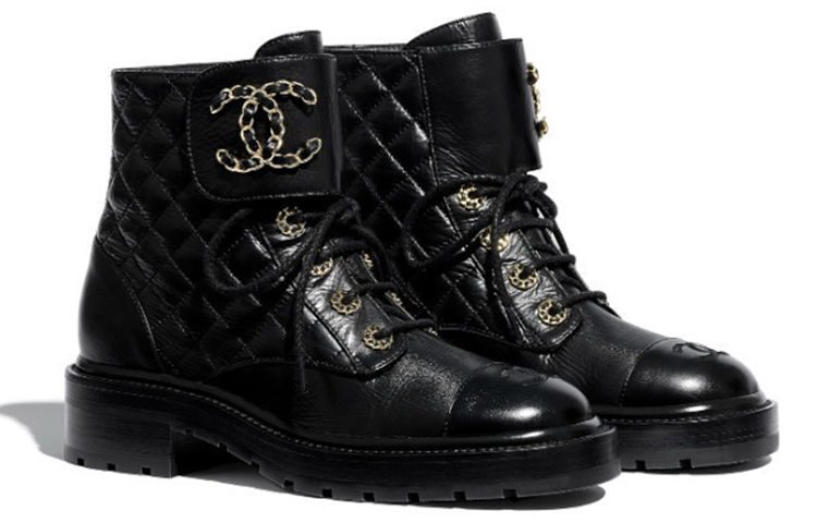 Shop (W) Boot Kulit Hitam Chanel Quilted Combat G36424-X56232-94305