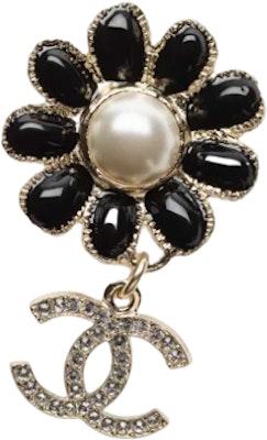 (W) CHANEL 樹脂花卉經典雙C胸針 黑金 女款 AB9763-B09622-NL179 Order (W) CHANEL 樹脂花卉經典雙C胸針 黑金 女款 AB9763-B09622-NL179