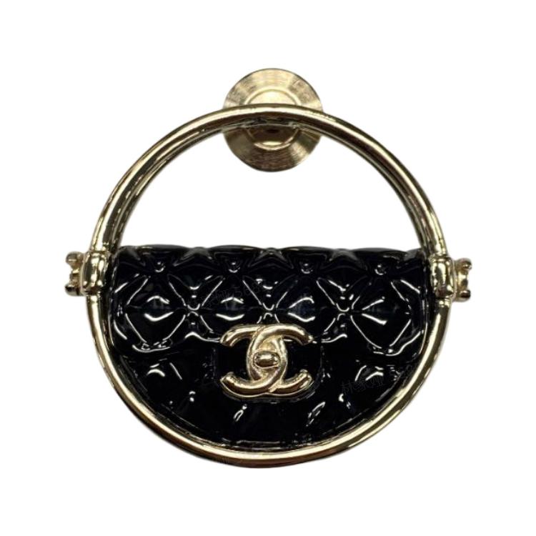 Order (W) CHANEL Beg Bulat Berjahit Brooch Logam 23C Koleksi Terbaru. AB9851-0B09915-NL694