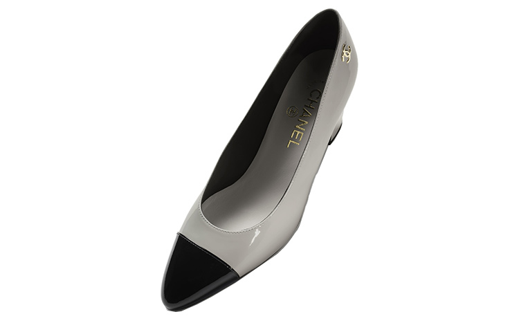Purchase (W) Chanel Escarpins Gris et Noir en Cuir Verni à Talon Bloc G45053-B13339-NP617